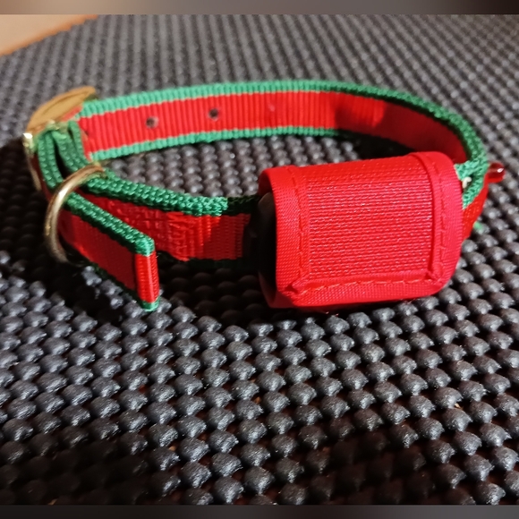 Christmas Dog Collar w/ Light Up Lights! Size: Small Dog - Picture 3 of 11